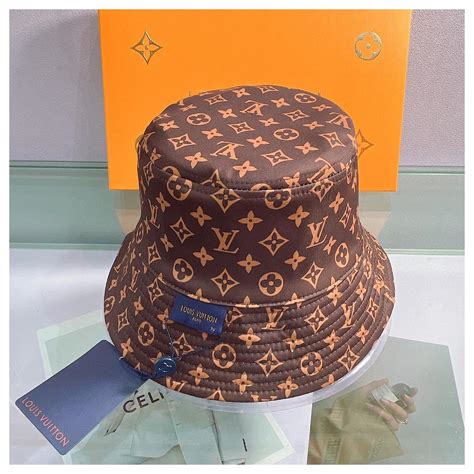 lv bucket hat